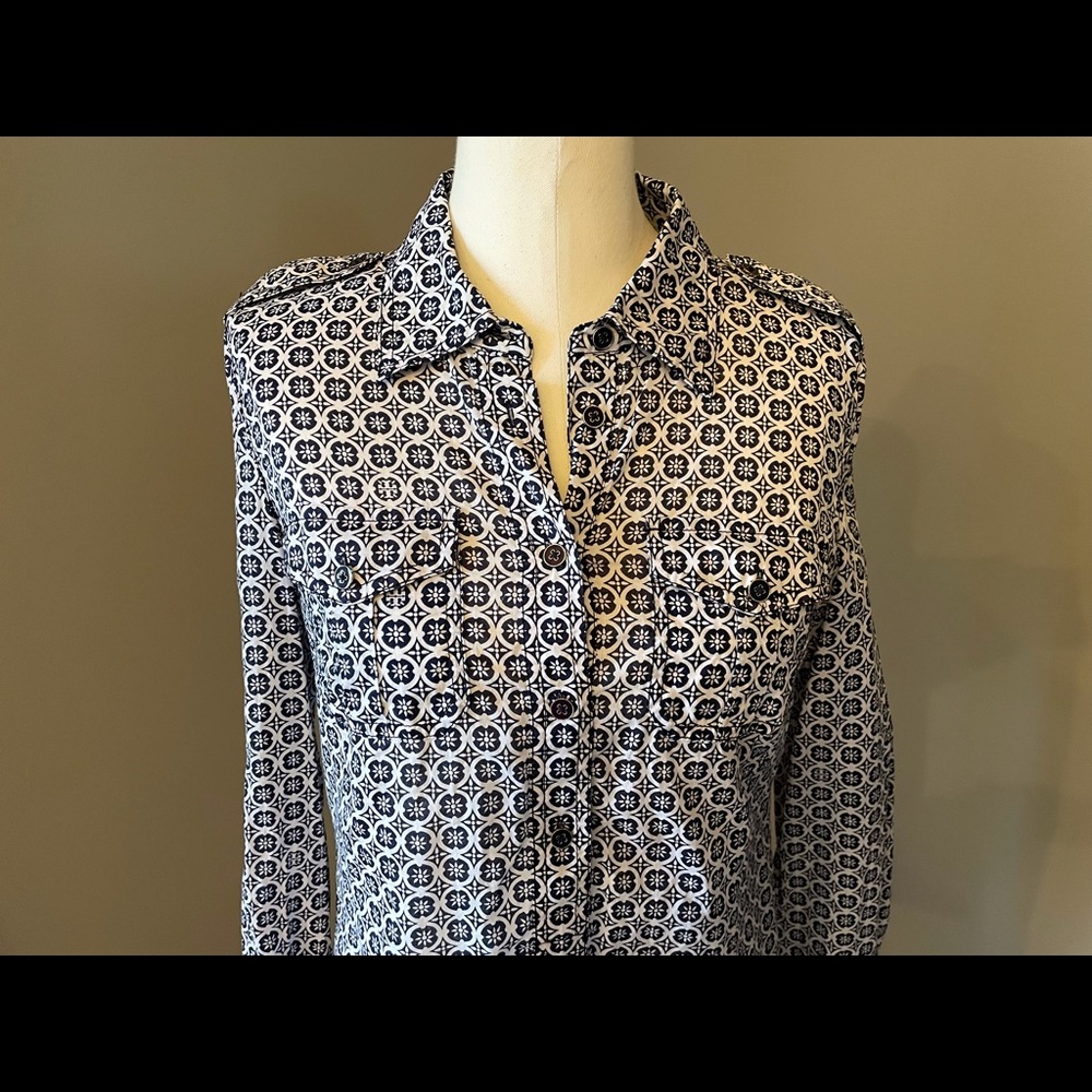 Tory Burch Blue White Popover Top. Size 8